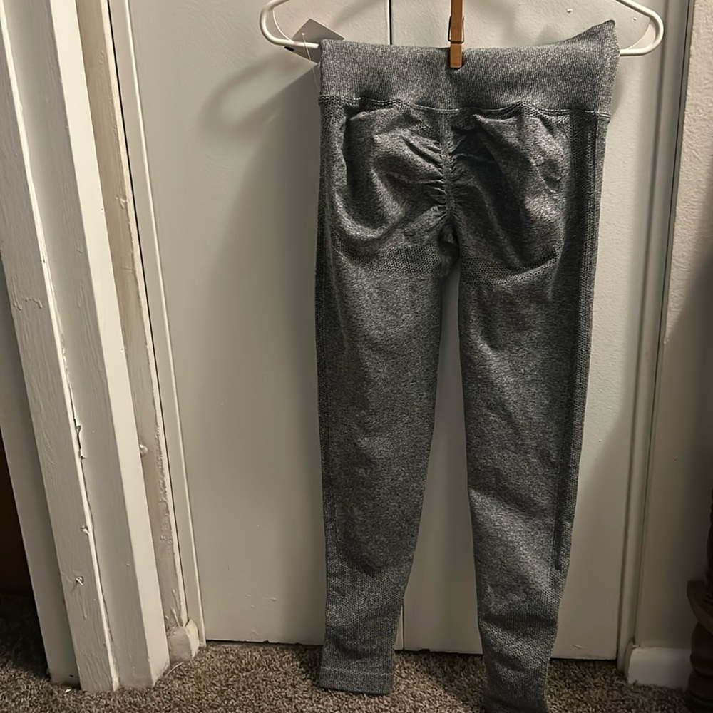 Nwot butt scrunch legging ❤️